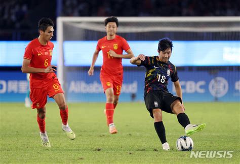 男축구 이강인 우즈벡과 준결승 선발 출격 공감언론 뉴시스통신사