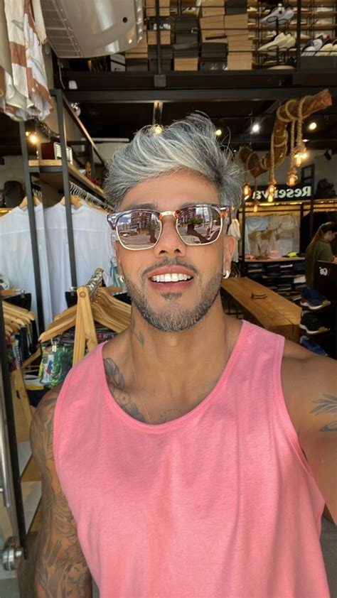 Gay Wet Dream On Twitter Rt Denniscaastro Cabelo Longo Cabelo Curto