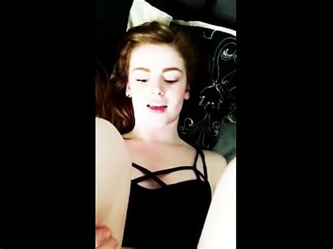 Chica de años se pone caliente XVIDEOS