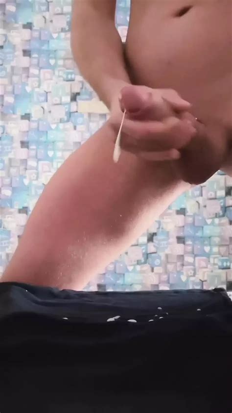 Shaved Fucked Himself In The Ass And Poured Fountains Of Sperm All Over The Bath Gay Porn