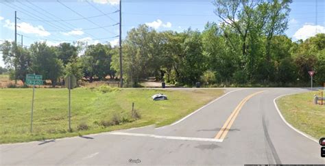 Freak Car Crash Driver Stripped Naked And Hid In A Swamp Florida Police Say