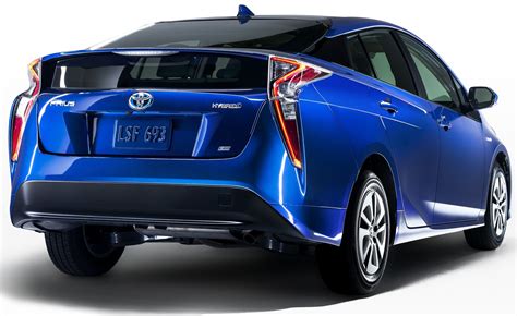 2016 Toyota Prius officially unveiled – 4th-gen hybrid promises ...