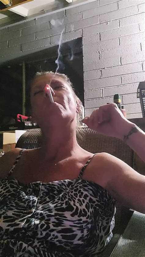 Sigaret Smokimg Meest Sexy Milf Spuit XHamster