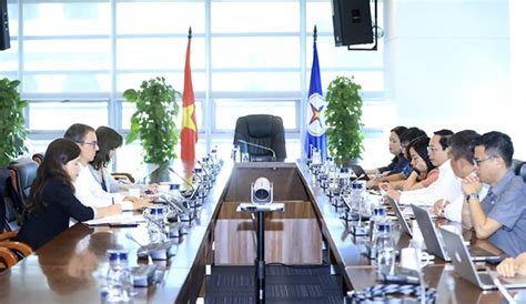 Evn German Bank Discuss Loan Agreement For Hydropower Plant Project
