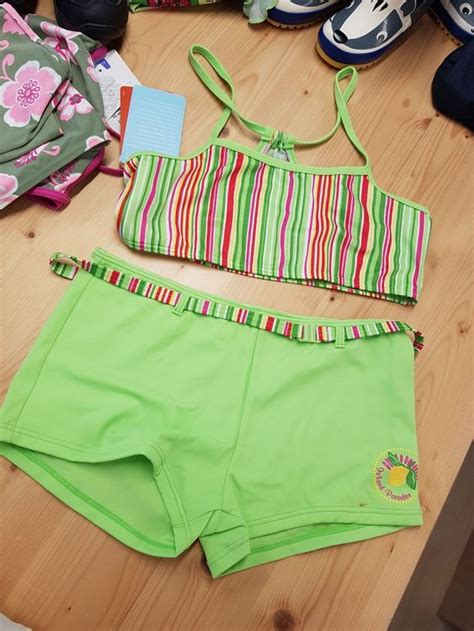 Bikini 176 Mädchen Neu gemäss Beschreibung in Gams für CHF 25 mit Lieferung auf Ricardo kaufen