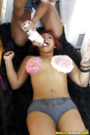 American Lesbian Food XXX Dessert