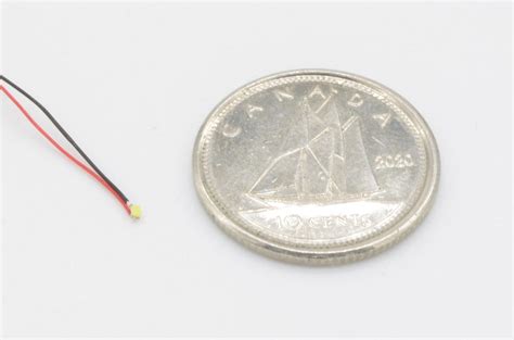 Pre-Wired 0402 SMD LED - Red - BC Robotics