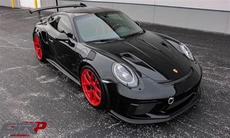 Black 2019 Porsche 911 GT3 RS on Red Wheels Looks Amazing - autoevolution