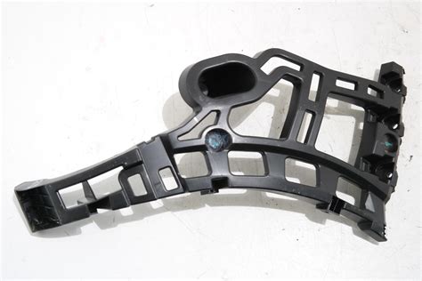 rear bumper parts bumpersteun rechts  zie