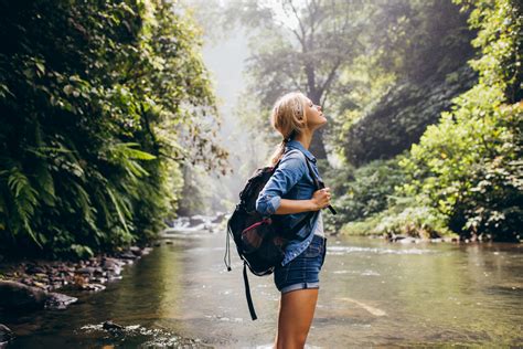 Ecoturismo qué es características y beneficios Naturalmente