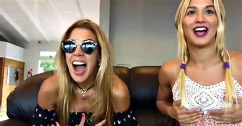 El Descuido Hot De Virginia Gallardo Hizo Topless Durante Una Entrevista En Vivo Infobae