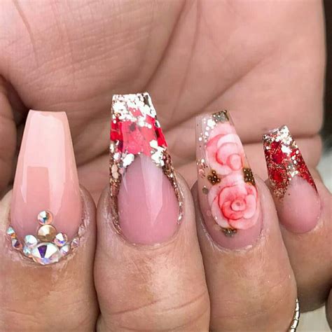 Iiiannaiii Flower Nails Nail Designs Glitter Pretty Nails