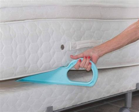 mattress lifting tool helps change  bed sheets  saving