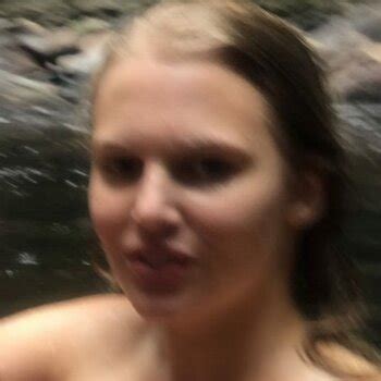 Casie Sloan Casie Benishakee Nude Leaks TheFappening