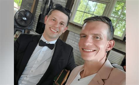 Pareja Gay Es Acusada De Abuso Sexual Contra Hijos Adoptivos