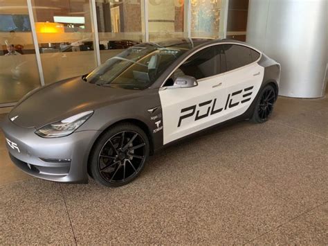 Tesla Model 3 police car makes an appearance at law enforcement tech ...