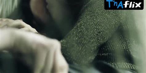 Delfina Chaves Lesbian Scene In Edha Tnaflix