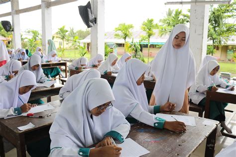 Ujian Tulis Mid Semester Genap Tahun Di Pondok Modern Daarul