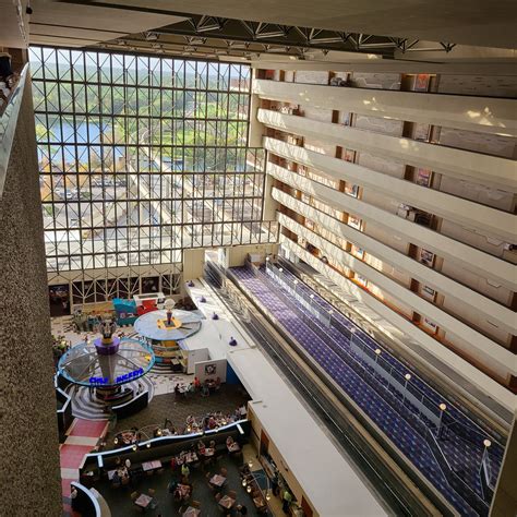 resort spotlight disneys contemporary resort