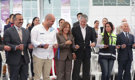 Aeropuerto De Manta Fue Entregado Por El Gobierno El Comercio