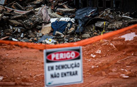 Edifício Leme começou a ser demolido neste domingo Local Diario de