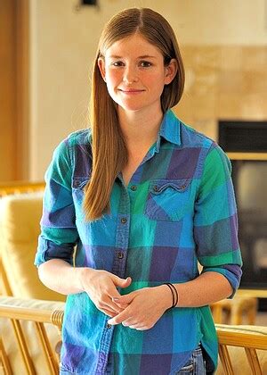 Ftvgirls Lara Brookes Nylonsnylons Clothed Cytherea Xxx Porn Pics