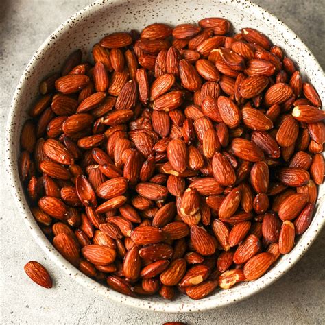 Hickory Smoked Almonds Only 3 Ingredients Suebee Homemaker