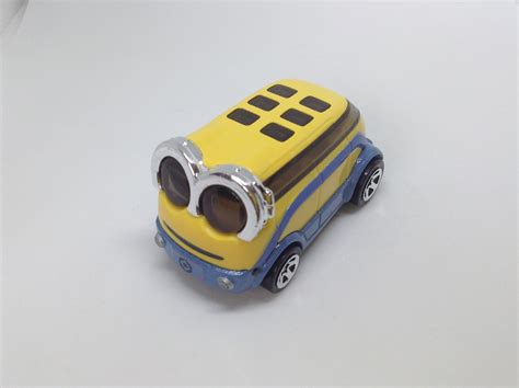 Julian S Hot Wheels Blog Minion Dave Despicable Me Character Car