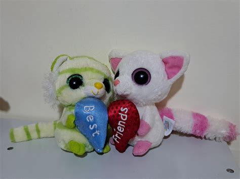 Yoohoo and friends on Carousell