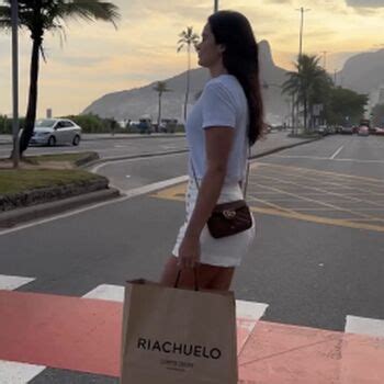 Lara Nobre Larinha Nobre Nude OnlyFans The Fappening Plus