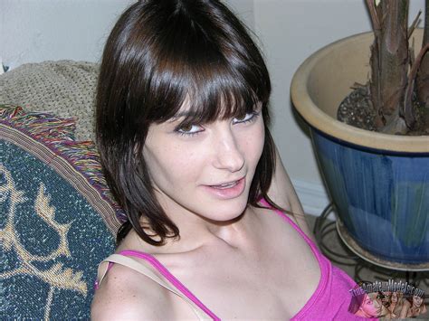 Amateur Nude Modeling From Chloe S True Amateur Models