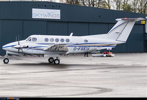 Beechcraft B200 Super King Air Large Preview AirTeamImages