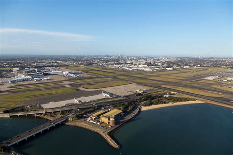 sydney airport  cromer     sydney airport mbrz