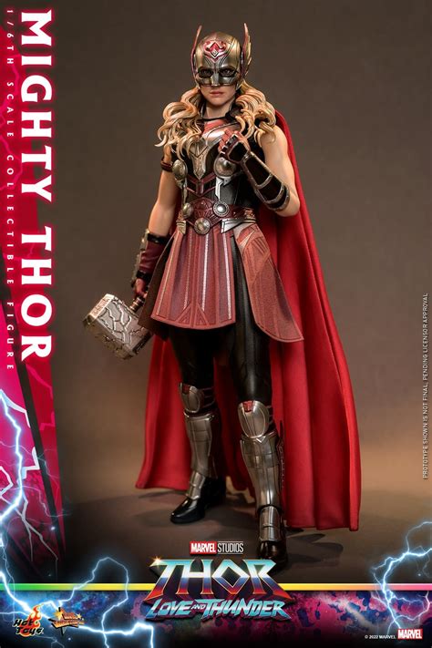 Hot Toys Puts The Hammer Down With Jane Foster Thor 1 6 Figure