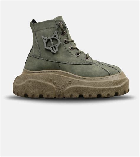 کفش کتانی ساقدار سبز زیتونی Naked Wolfe مدل لوزی