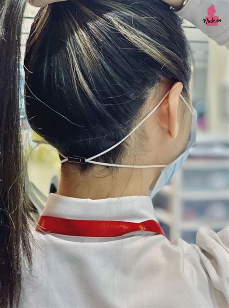 Hot Girl Kh U Trang V P N Th N N Sau L P Kh U Trang Nudevn