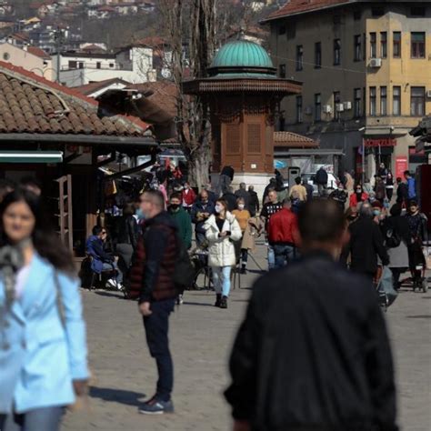 Jutarnji List U Bosni I Hercegovini Ponovo Raste Broj Zara Enih No U