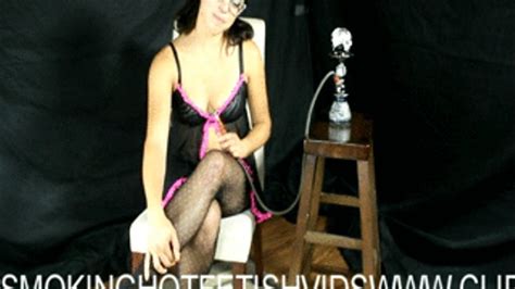 Hot Atlanta Stripper Fetish Models Ria And Her Box Vape Blow Huge Smoke Clouds