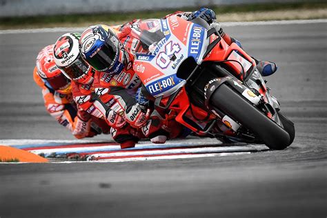 Motogp Dovizioso Victorious In Epic Ducati Duel