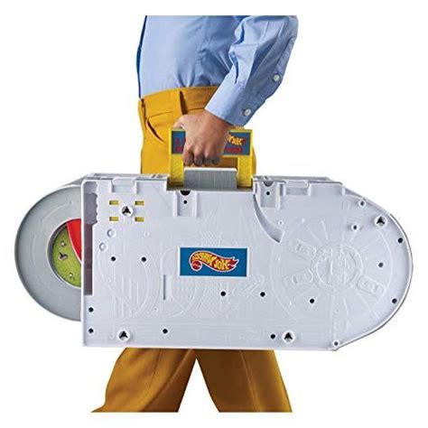 Hot Wheels Throwback STO Go Playset