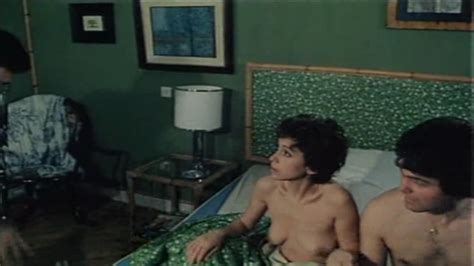 Naked Montserrat Prous In El Fontanero Su Mujer Y Otras Cosas De Meter