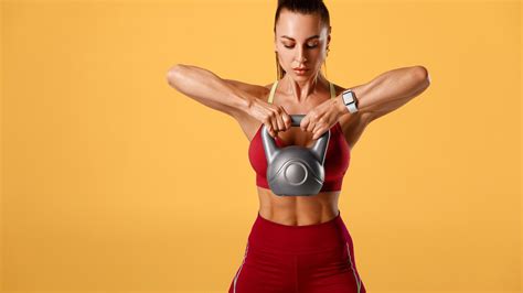 7 Best Kettlebell Ab Exercises For Strengthening Your Core Muscles Tom S Guide