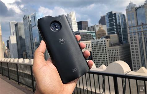 Motorola Celebra El Aniversario De La Primera Llamada Comercial