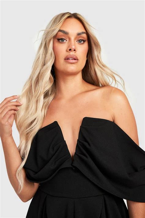 Womens Plus Off Shoulder Flippy Tailored Playsuit Boohoo Uk