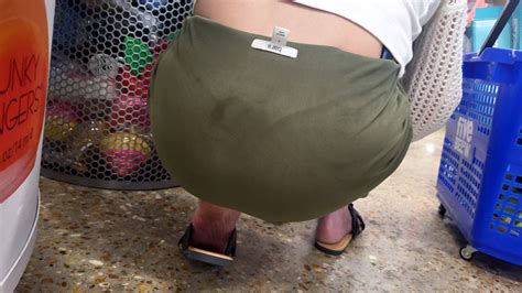 Trashy Skinny Cougar In Green Dress Loved To Bend VTL Milf Forum