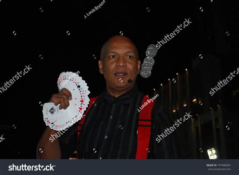 Toronto Ontario Canada Street Magician Dundas Stock Photo 797486854