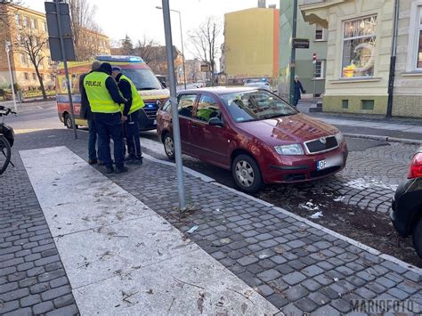 Kierująca Skodą potrąciła pieszego na pasach w Opolu Opowiecie info