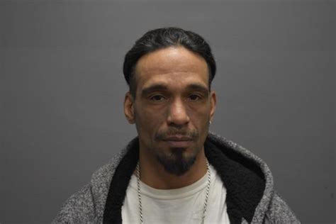 Ivan A Oquendo Sex Offender In Woonsocket Ri Ri