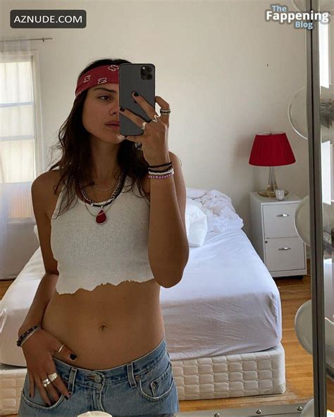 Sasha Calle Nude Sexy Collection Photos Of The American Actress Aznude