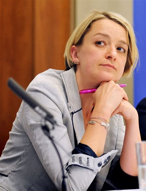 Laura Kuenssberg Biography: Age, Wife, Net Worth, Parents, Wikipedia ...